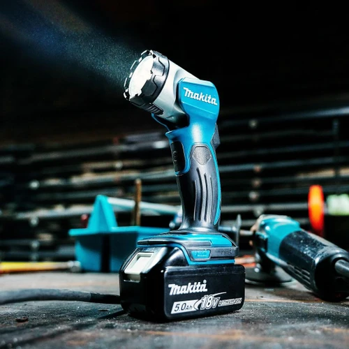 גוף פנס לד נטען Makita DML802 14.4-18V