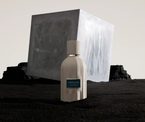 בושם יוניסקס  Amouage Outlands Essence de Parfum 100 ml
