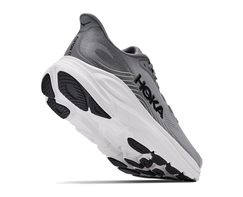 נעלי ריצה HOKA Clifton 11 Wide לגברים HOK308M-GLCT בגוון אפור גלקטי/כוכבים - מבט צד על סוליית CMEVA גבוהה ברוחב 2E לריצת כביש - מבט מאחור