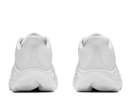 נעלי ריצה HOKA Clifton 11 Wide לנשים HOK308W-WWH בלבן מלא - מבט צד על סוליה גבוהה וחלק עליון מרשת מהונדסת ברוחב D - תקריב