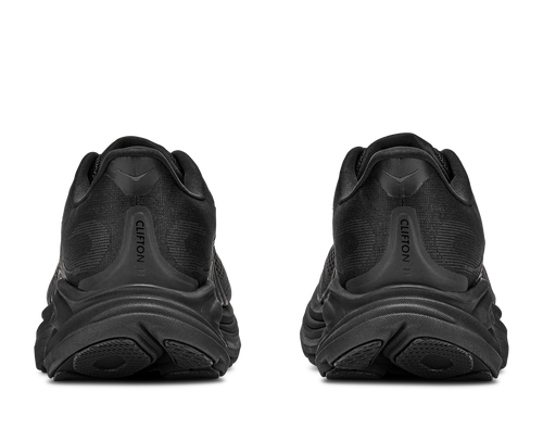 נעלי ריצה HOKA Clifton 11 Wide לנשים HOK308W-BBLC בשחור מלא - מבט צד על סוליה גבוהה ורשת מהונדסת ברוחב D לריצת כביש - תקריב