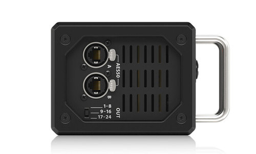 קופסת במה  - Behringer SD8