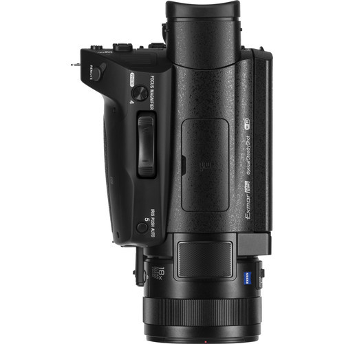 מצלמת וידאו מקצועית Sony FDR-AX700 4K