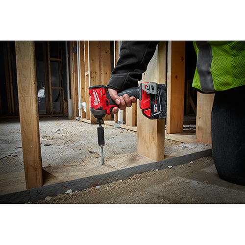 מברגה/מקדחה MILWAUKEE M18 FID