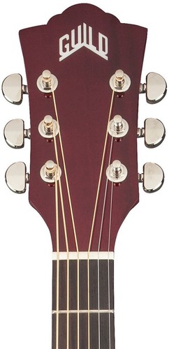 זווית נוספת guild d-125-ch acoustic guitar