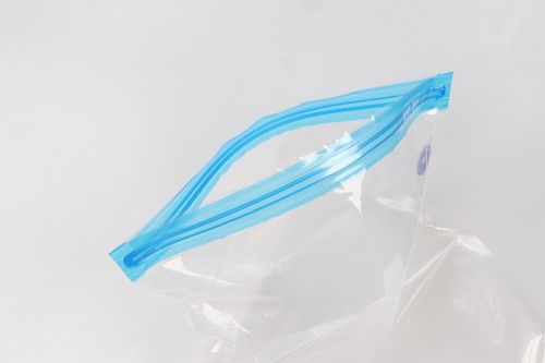 מארז 11 שקיות ואקום למזון כולל משאבה