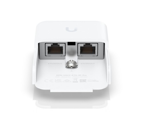 מגן נחשולי מתח חיצוני לכבלי רשת 10GbE תומך PoE דגם Ubiquiti UACC-ETH-SP-Pro