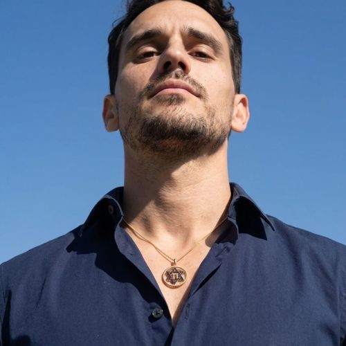 שרשרת ותליון מגן דוד וחי יהלומים שחורים  זהב 14K