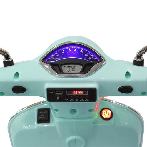 אופנוע ממונע 12V וספה VESPA מפואר עם גלגלי עזר, פסי גומי על הגלגלים, אורות ואפקטים קוליים - ורוד