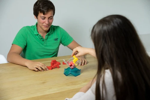 משחק דו קרב קוביות לגילאי 10+