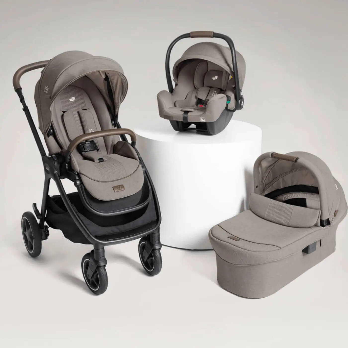עגלת תינוק משולבת Finiti Trio עם סלקל Maple אפור בהיר Joie