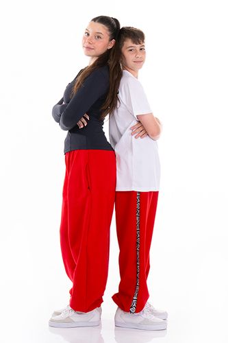  מכנס אורבן אוברסייז עם כיסים לנערות ונשים בצבע אדום