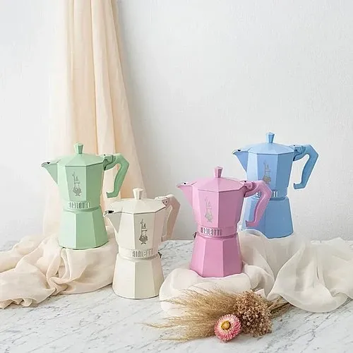סדרת מקינטות Bialetti Moka Exclusive בצבעי פסטל