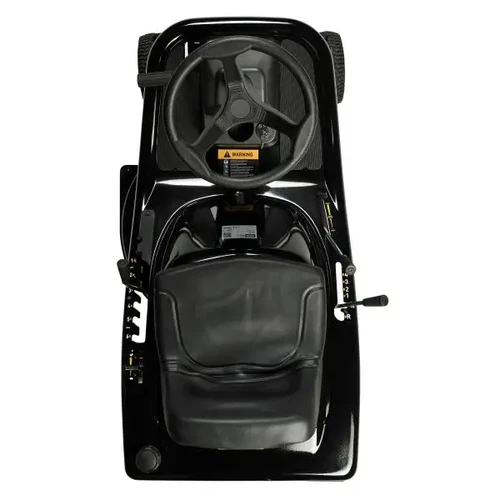 מבט עליון על טרקטורון כיסוח TEXAS EQUIPMENT Rider 7600E המציג מושב נהג, הגה וידיות תפעול