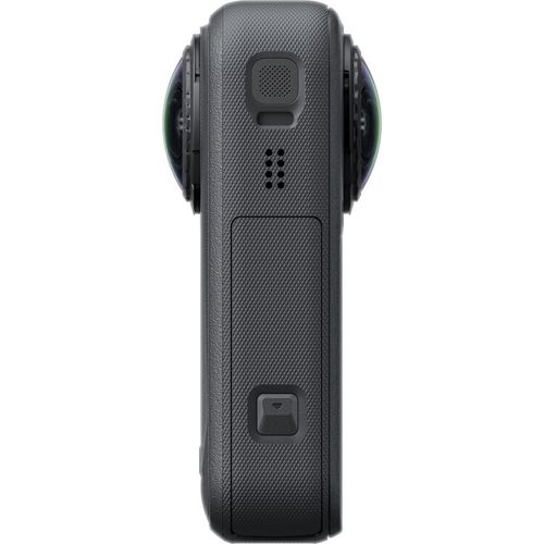 מצלמת אקסטרים מצלמת אקסטרים Insta360 X6 360° 8K Essentials Bundle
