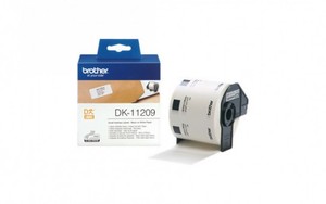 גליל מדבקות גליל תוויות DK11209 מקורי של Brother - שחור על לבן, 29x62 מ``מ DK11209