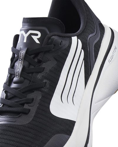 נעלי ריצה MAVERICK V1 MEN WHITE/BLACK GUM
