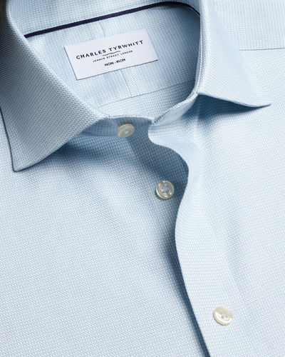 חולצה טורקיז בהיר גזרת קלאסיק -Pale teal green non-iron stretch Trafalgar weave classic fit shirt