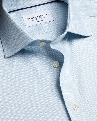 חולצה טורקיז בהיר גזרת סלים -Pale teal green non-iron stretch Trafalgar weave slim fit shirt