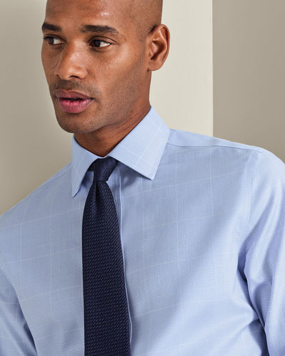 חולצה משובצת כחולה גזרת קלאסיק -Sky blue Prince of Wales check non-iron twill classic fit shirt