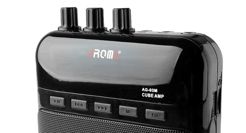 מגבר אימון מיני, נייד, רב תכליתי מופעל סוללה לגיטרה AG-03M מבית Aroma
