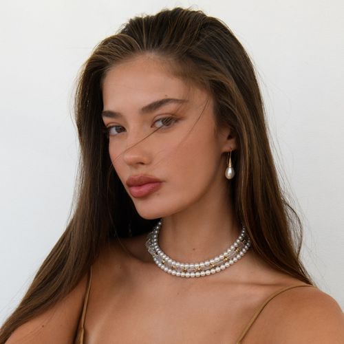 קולר פנינים עגולות לאישה