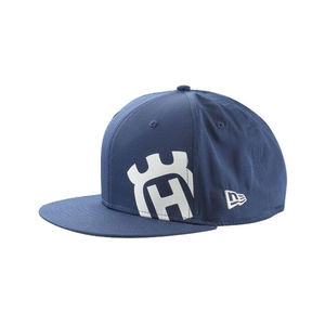 כובע TEAM FLAT CAP OS הסקוורנה HUSQVARNA