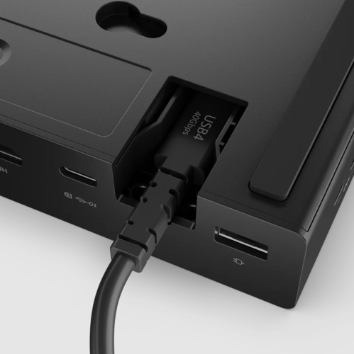 תחנת עגינה LENOVO ThinkPad-135W | USB4 Dock 5000 | 3Y