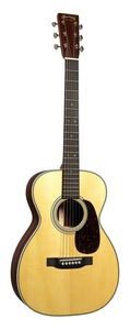 גיטרה אקוסטית + ארגז MARTIN CUSTOM 028