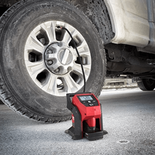 קומפרסור נטען קומפקטי מילווקי Milwaukee M12 דגם 2475-20 לניפוח צמיגים עד 120 PSI גוף בלבד