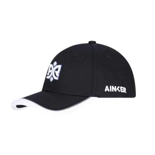 כובע AINKER בגוון שחור לבן - מבט נוסף
