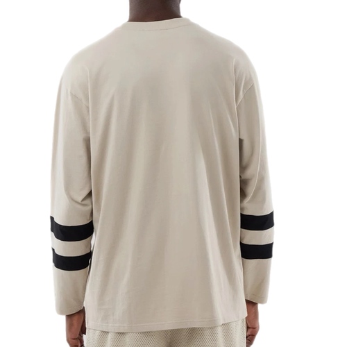 חולצה NEW ERA מידות S-XL לגברים - מבט צד