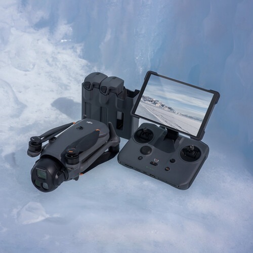 רחפן DJI Mavic 4 Pro 512GB Creator Combo
