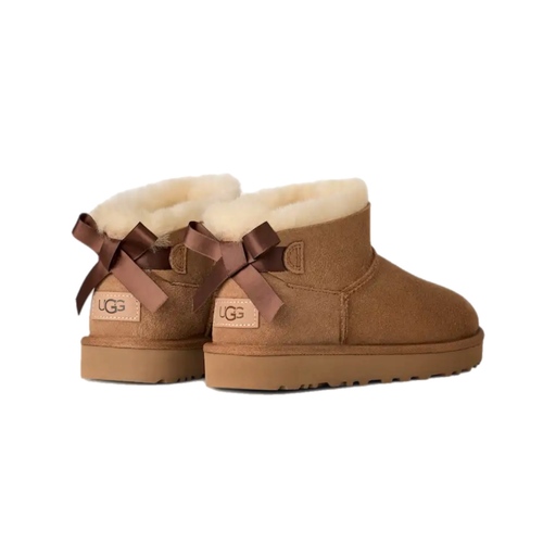 מגף UGG מיני אולטרא ביילי חום מידות 36-40 לנשים - תקריב