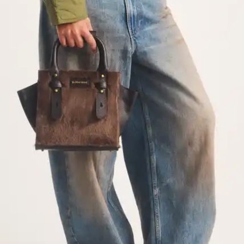 תיק DR.MARTENSE SMALL TOTE BAG