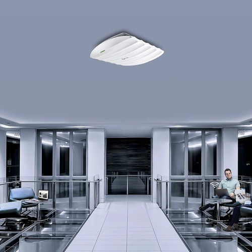 נקודת גישה Omada EAP223 AC1350 Access Point
