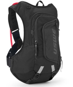 תיק רכיבה שחור – USWE MOTO HYDRO 8L HYDRATION PACK BLACK