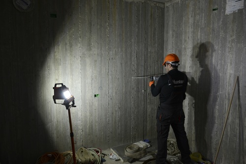 פרוזקטור לד נטען - COB LED 3000lm ,30W