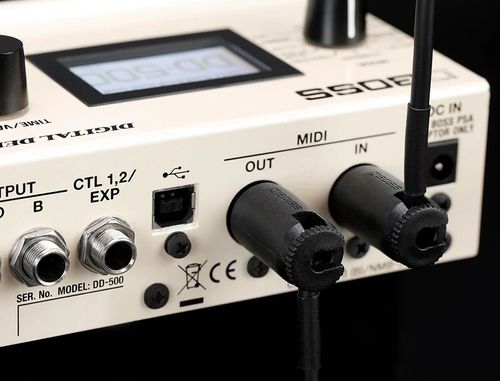 זוית נוספת boss bmidi-pb1 midi cable