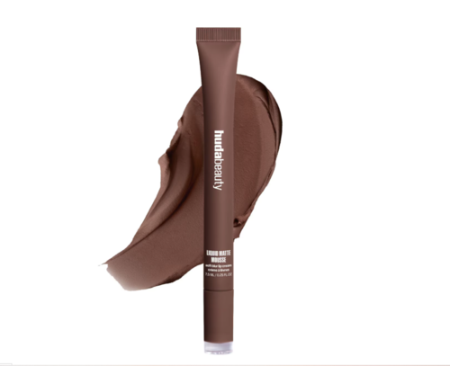 שפתון מוס נוזלי Huda Beauty Liquid Matte Mousse בגוון Rich Brown