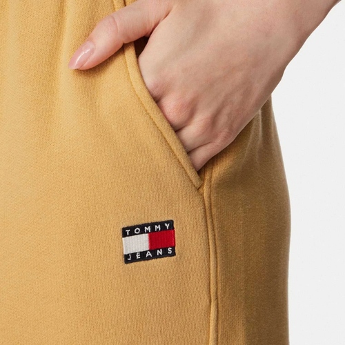 מכנס TOMMY JEANS מידות XS-XL לנשים בגוון צהוב