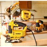 מסור אנכי חשמלי 650W דגם DeWALT DWE349