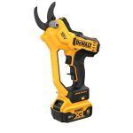 מזמרה חשמלית נטענת 18V XR כולל סוללה 5Ah ומטען DeWALT DCMPP568N
