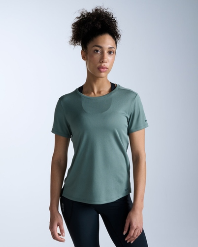 חולצת ריצה לנשים 2XU Aero Tee W OLL/OLR