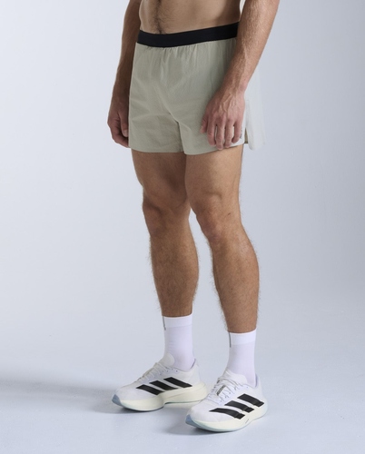מכנסי 2XU Light Speed Stash 5 Inch עם אחסון