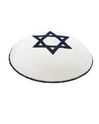 UK15085 - ## כיפה סרוגה מגן דויד בכחול כהה 17 ס