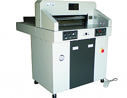גיליוטינה הידראולית ARTTER FN 670 HP