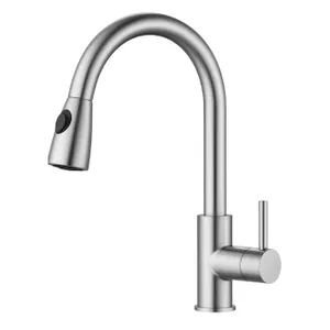 ברז מטבח נשלף ניקל מוברש מסדרת Dett מבית Waterfall