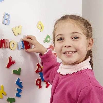 סט אותיות לועזיות מגנטי מבית מליסה ודאג Melissa And Doug