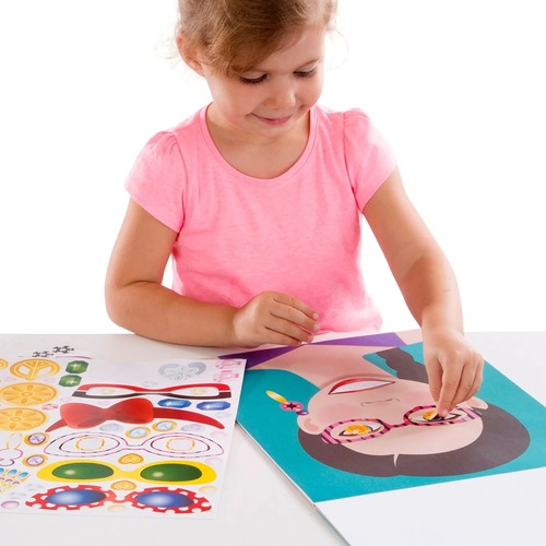 חוברת מדבקות פנים מבית מליסה ודאג Melissa and Doug